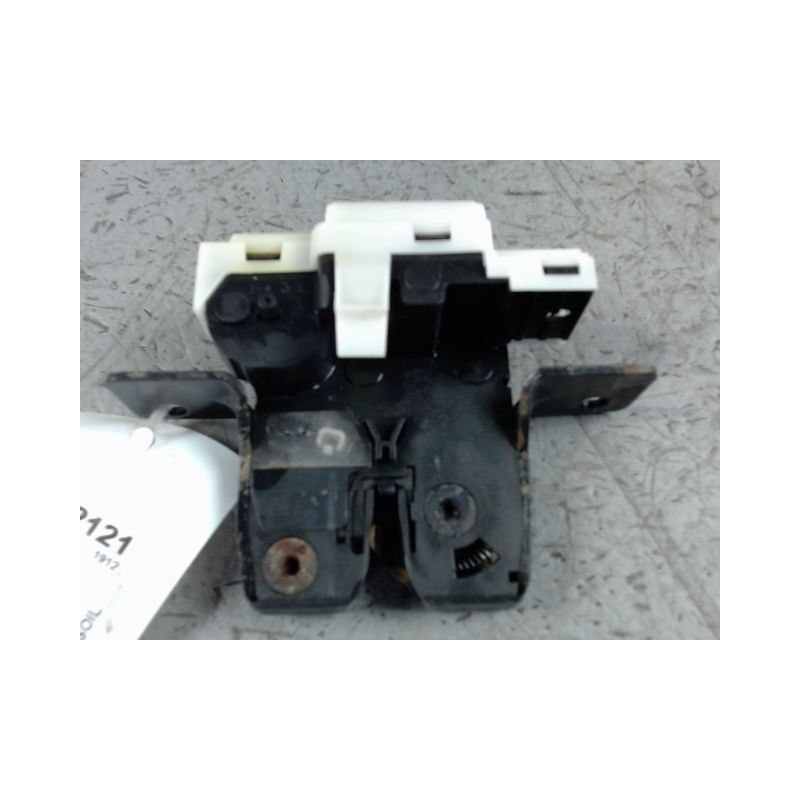 SERRURE HAYON  RENAULT SCENIC II PH1 02-06