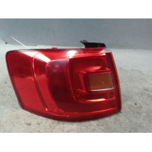 FEU ARRIERE GAUCHE  VOLKSWAGEN JETTA 2005-