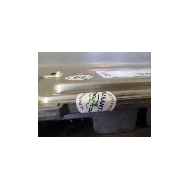 CALCULATEUR MOTEUR PEUGEOT 107 3P