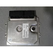 CALCULATEUR MOTEUR SUZUKI SWIFT