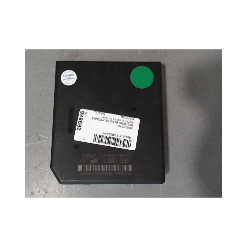 BOITE A FUSIBLES RENAULT MEGANE