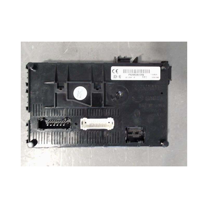 BOITIER GESTION HABITACLE RENAULT CLIO