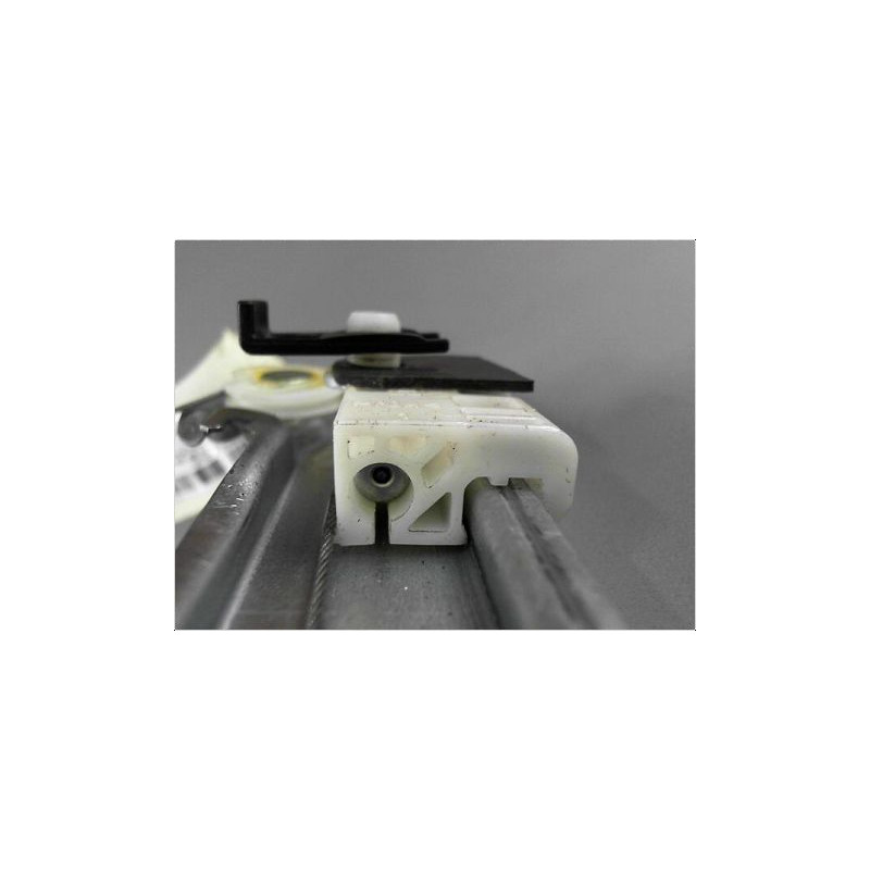 MECANISME LEVE-GLACE ARRIERE GAUCHE RENAULT CLIO III PH.1 05-09