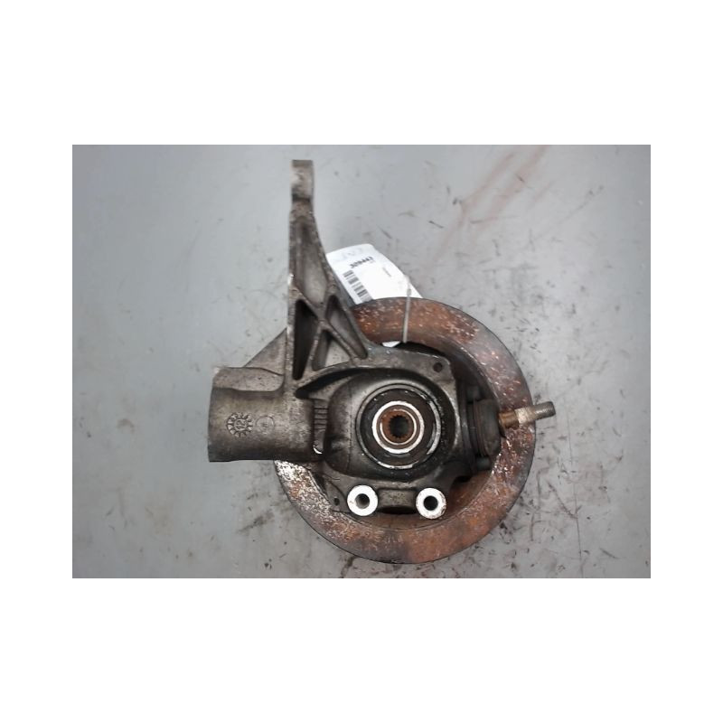 PIVOT AVANT DROIT AIXAM S8