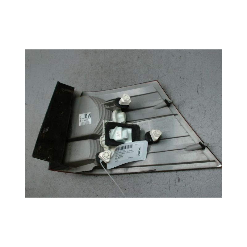 FEU ARRIERE GAUCHE  OPEL VECTRA BREAK 2005-