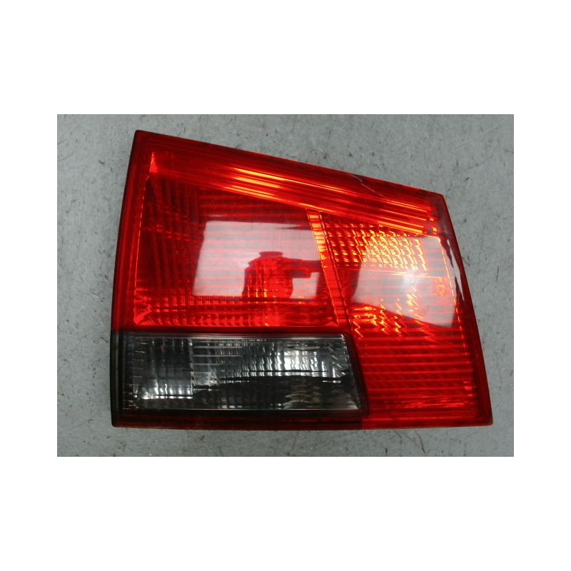 FEU ARRIERE INTERIEUR GAUCHE OPEL VECTRA BREAK 2005-