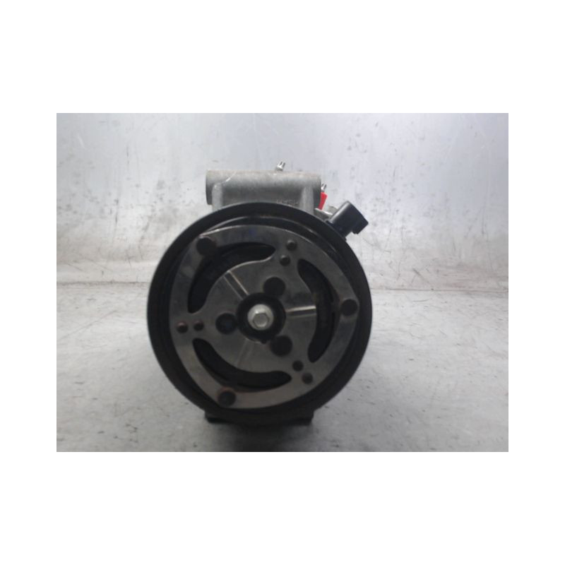 COMPRESSEUR AIR CONDITIONNE FORD PUMA