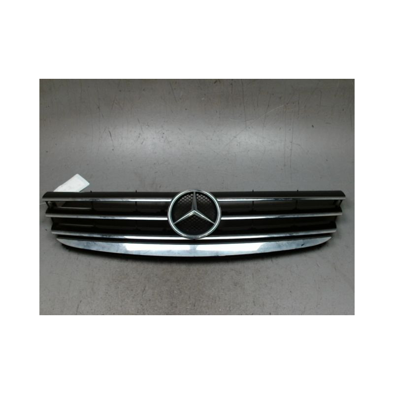 CALANDRE MERCEDES CLASSE A 3P
