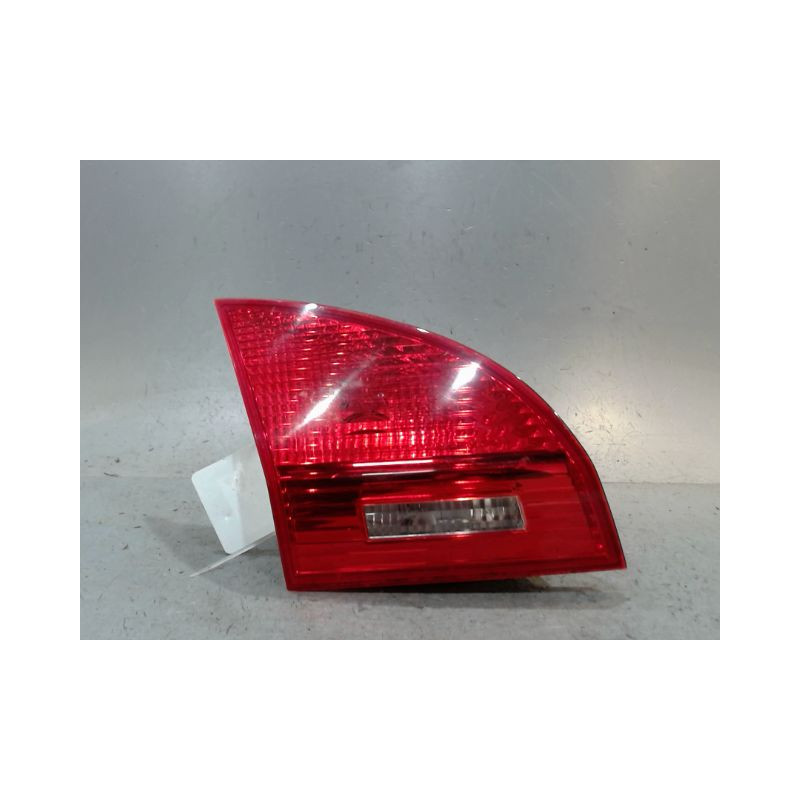 FEU ARRIERE INTERIEUR GAUCHE KIA VENGA