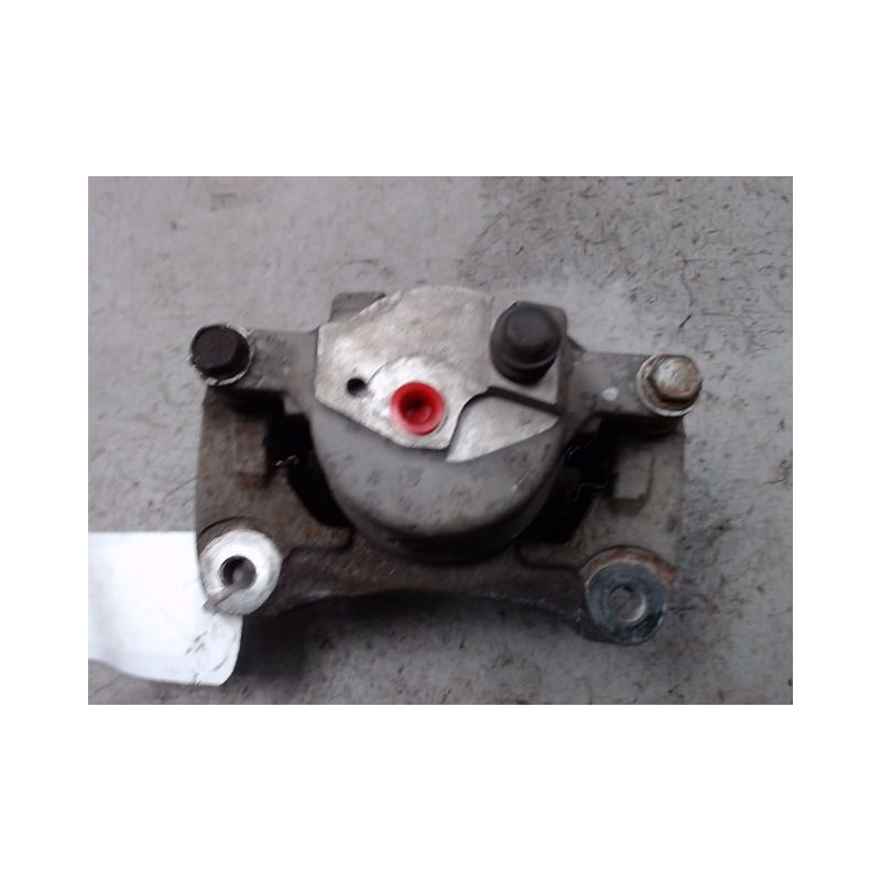 ETRIER DE FREIN AVANT DROIT TOYOTA PRIUS 2004-