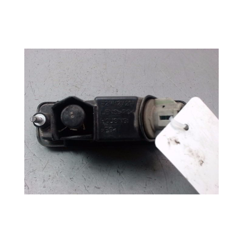 FEU BROUILLARD CENTRAL ARRIERE NISSAN JUKE Phase 1 2010-...