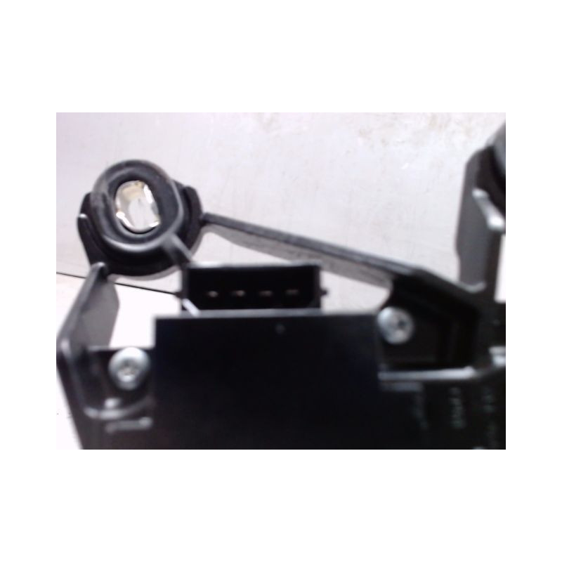 MECANISME ESSUIE-GLACE ARRIERE VOLKSWAGEN POLO 2005-