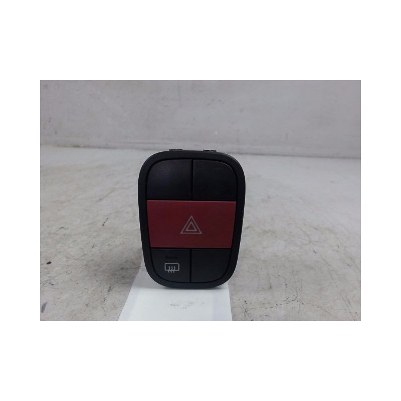 BOUTON DE WARNING PEUGEOT BIPPER FOURGON 4P