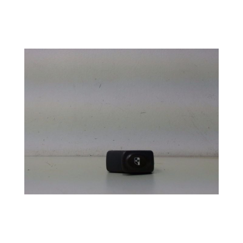 COMMANDE LEVE-GLACE PORTE AVD RENAULT MEGANE