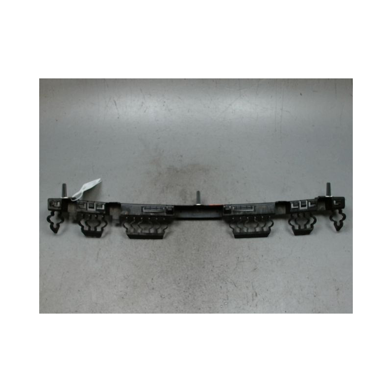SUPPORT CENTRAL PARE-CHOC ARRIERE  RENAULT CLIO