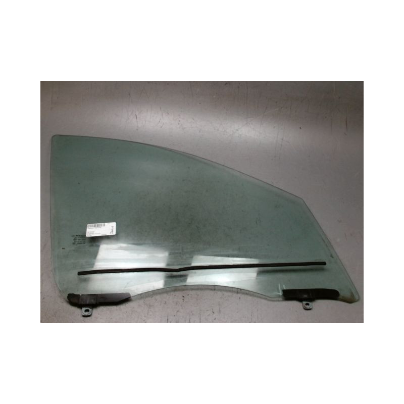 GLACE FIXE PORTE AVD RENAULT MEGANE
