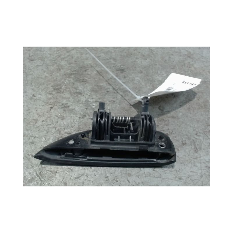 POIGNEE EXTERIEURE PORTE AVANT DROIT DACIA SANDERO 2008-