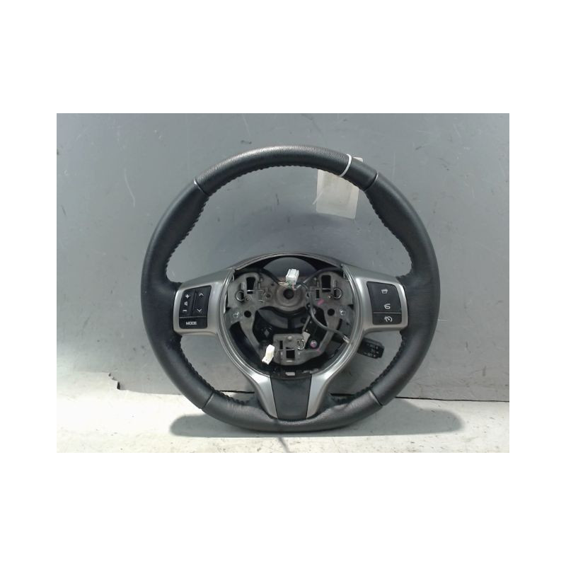 VOLANT DE DIRECTION TOYOTA YARIS II 2010-