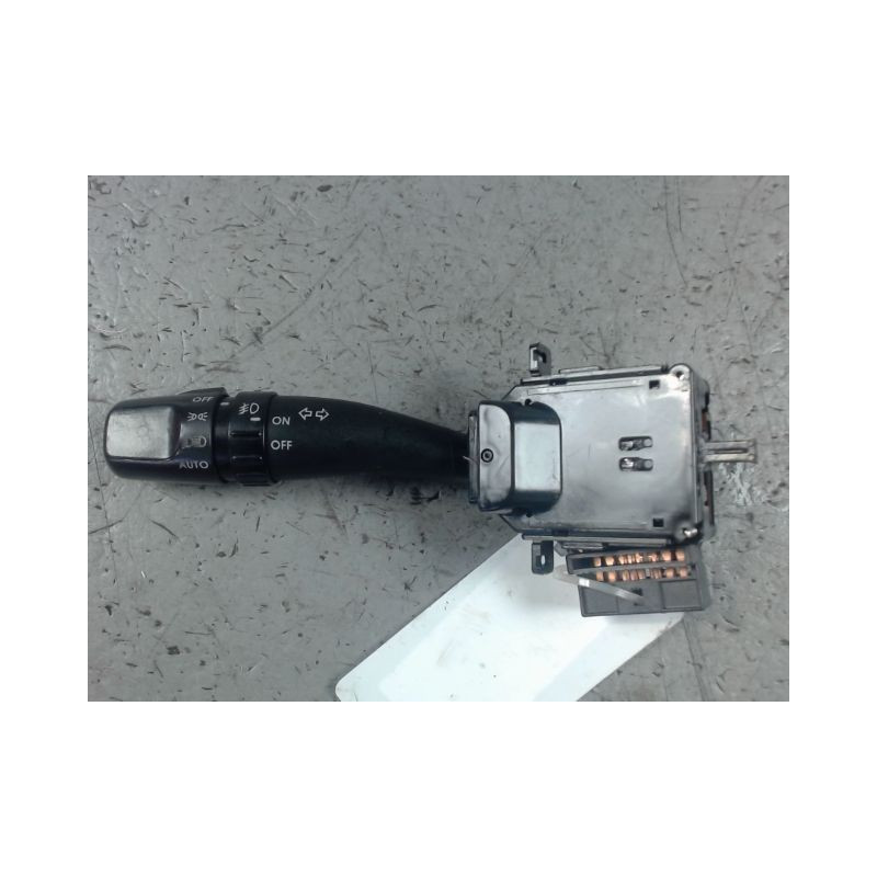 COMMANDE CLIGNOTANT KIA SPORTAGE II 04-2007