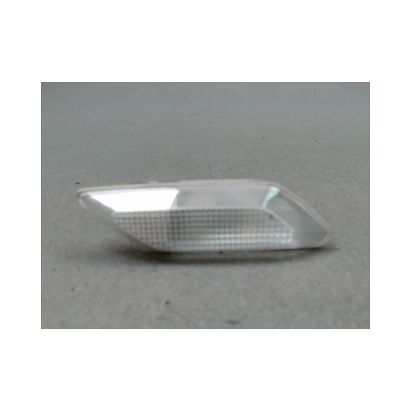 REPETITEUR AILE GAUCHE DACIA SANDERO 2008-