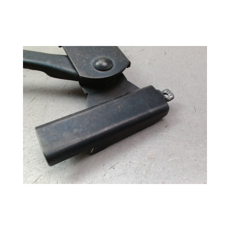 BRAS ESSUIE-GLACE AVANT TOYOTA AYGO 5P