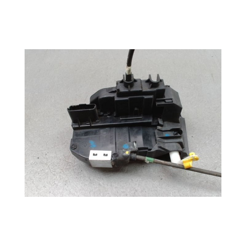 SYSTEME CONDAMNATION AVANT GAUCHE NISSAN JUKE Phase 1 2010-...