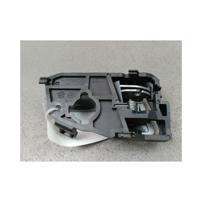 POIGNEE INTERIEURE PORTE AVANT DROIT KIA RIO 2005-