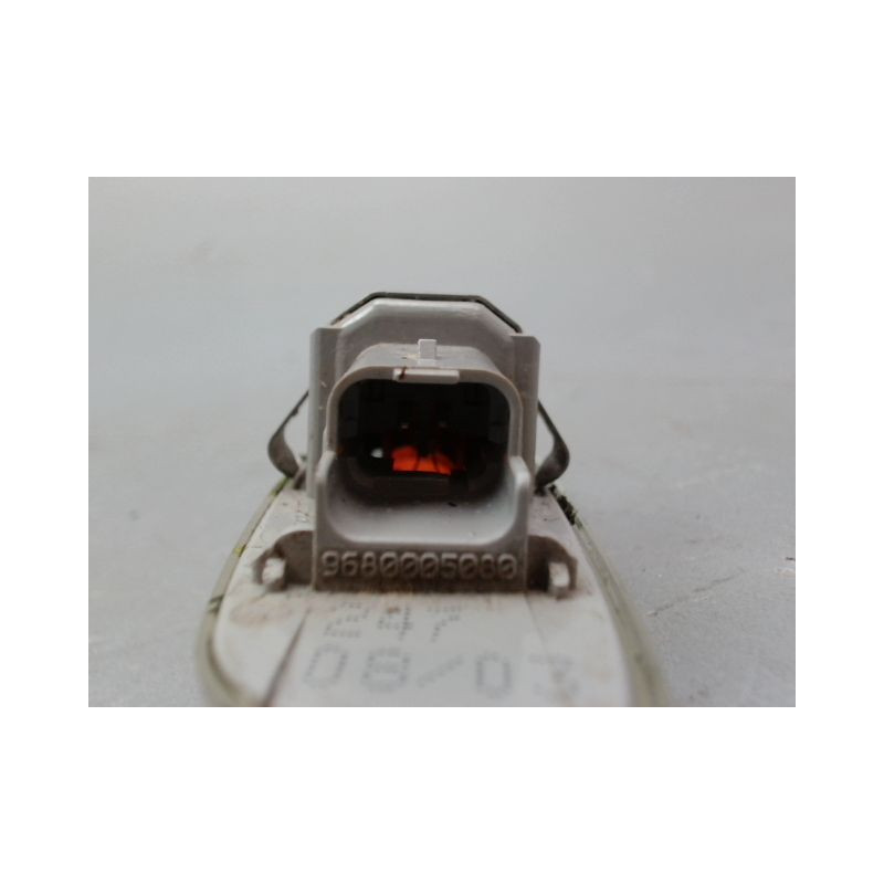 REPETITEUR RETROVISEUR DROIT CITROEN C4 PICASSO MONOSP. I 2007-2013