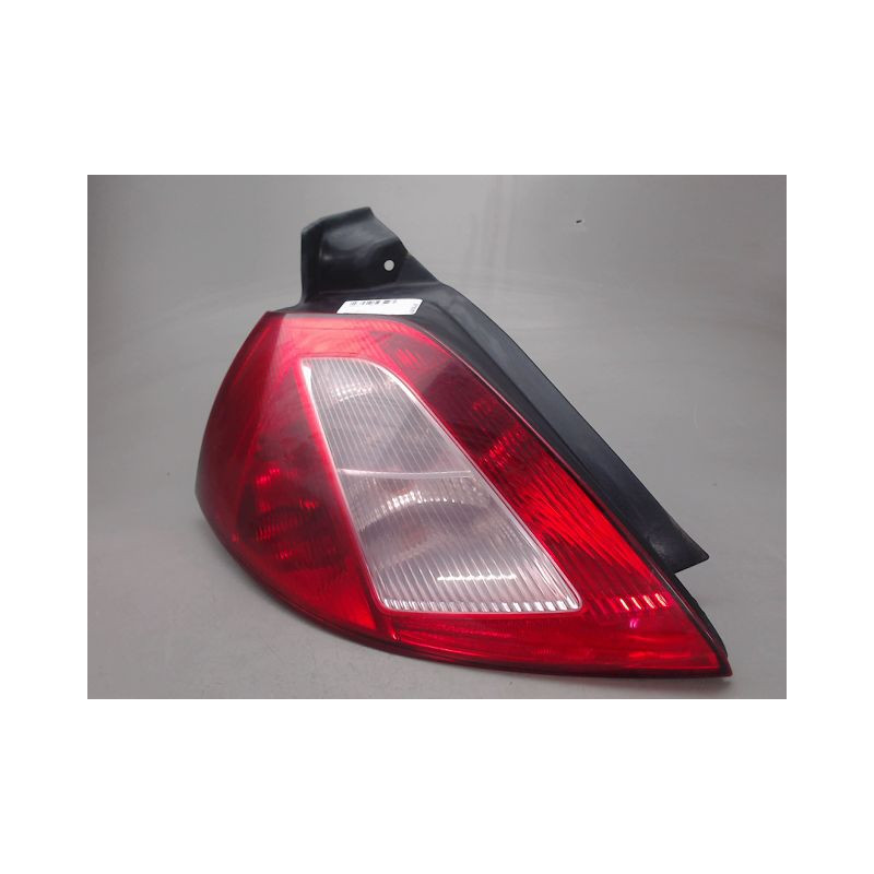 FEU ARRIERE GAUCHE  RENAULT MEGANE