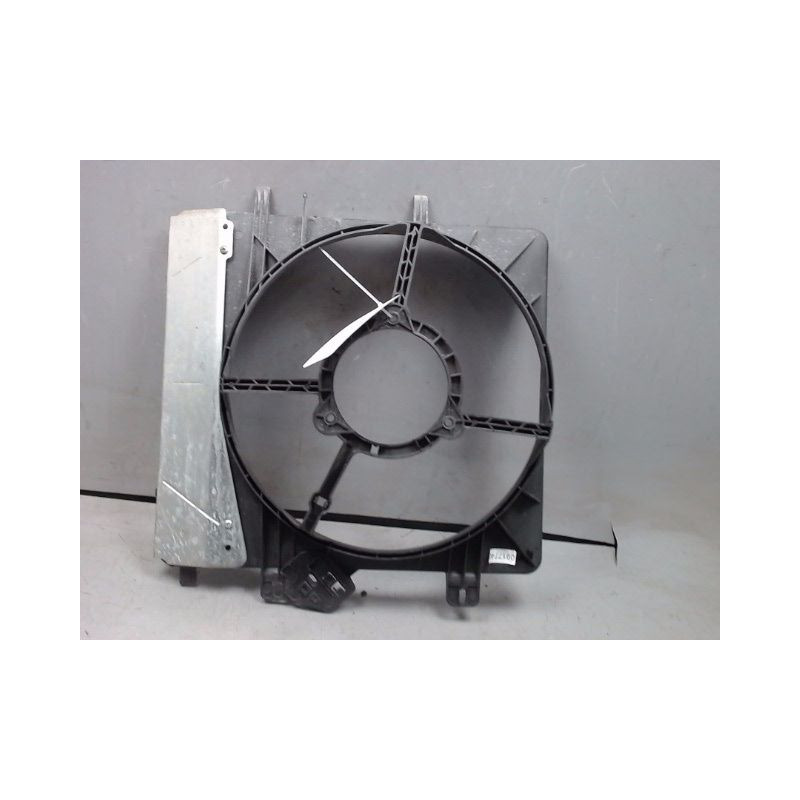 SUPPORT DE VENTILATEUR PEUGEOT 1007