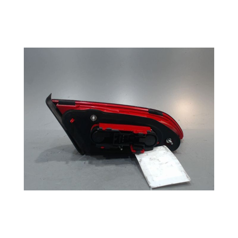 FEU ARRIERE INTERIEUR DROIT ALFA ROMEO 159