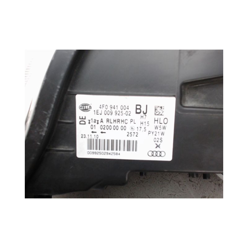 PHARE DROIT AUDI A6