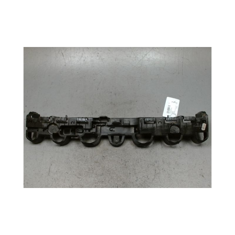 SUPPORT CENTRAL PARE-CHOC ARRIERE  RENAULT CLIO IV 2012-