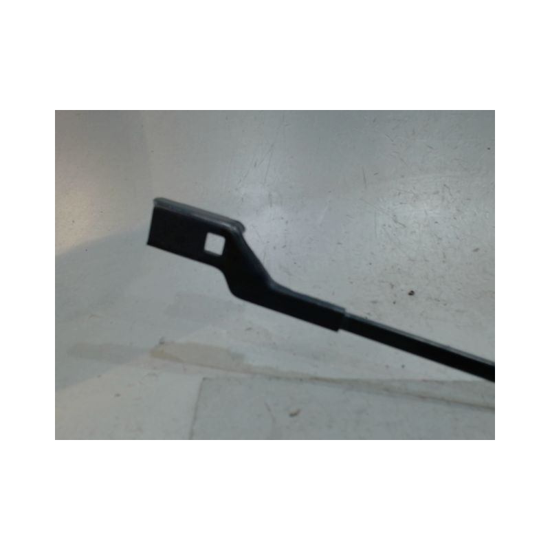 BRAS ESSUIE-GLACE AVANT DROIT PEUGEOT 2008