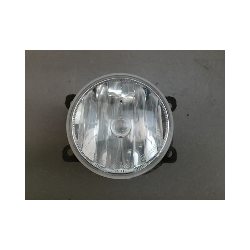 PHARE ANTIBROUILLARD AVANT DROIT CITROEN C3