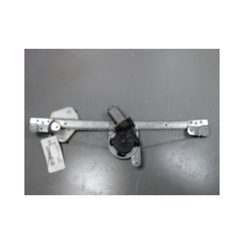 MECANISME+MOTEUR LEVE-GLACE AVANT DROIT DACIA LOGAN