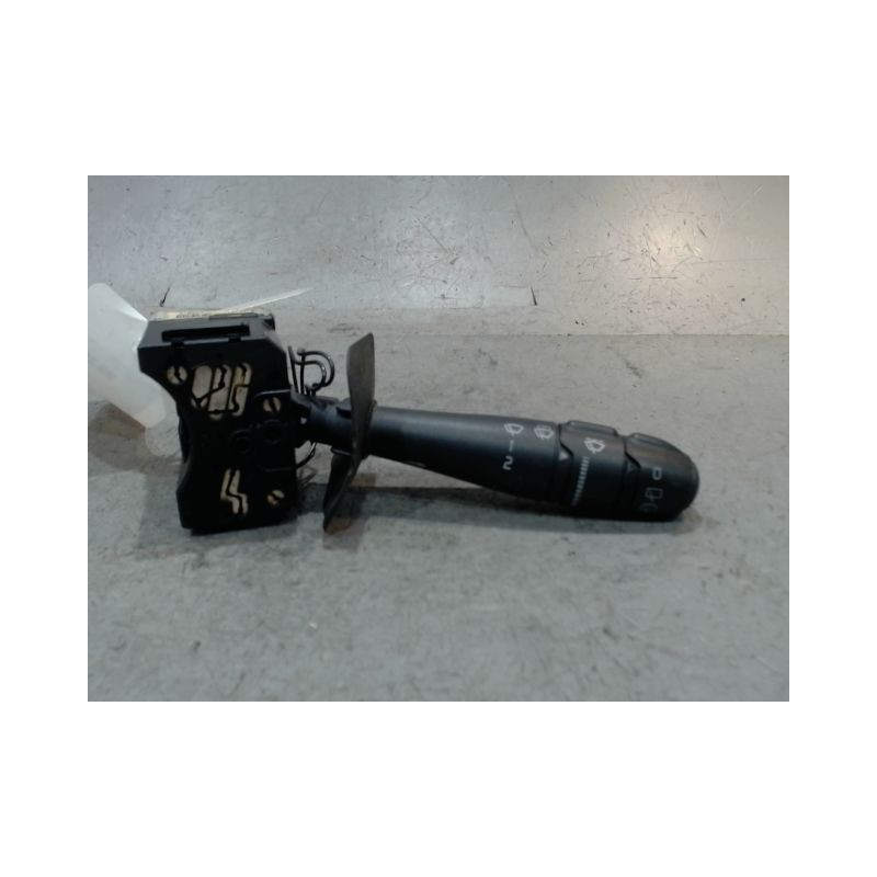 COMMANDE ESSUIE GLACE RENAULT MEGANE