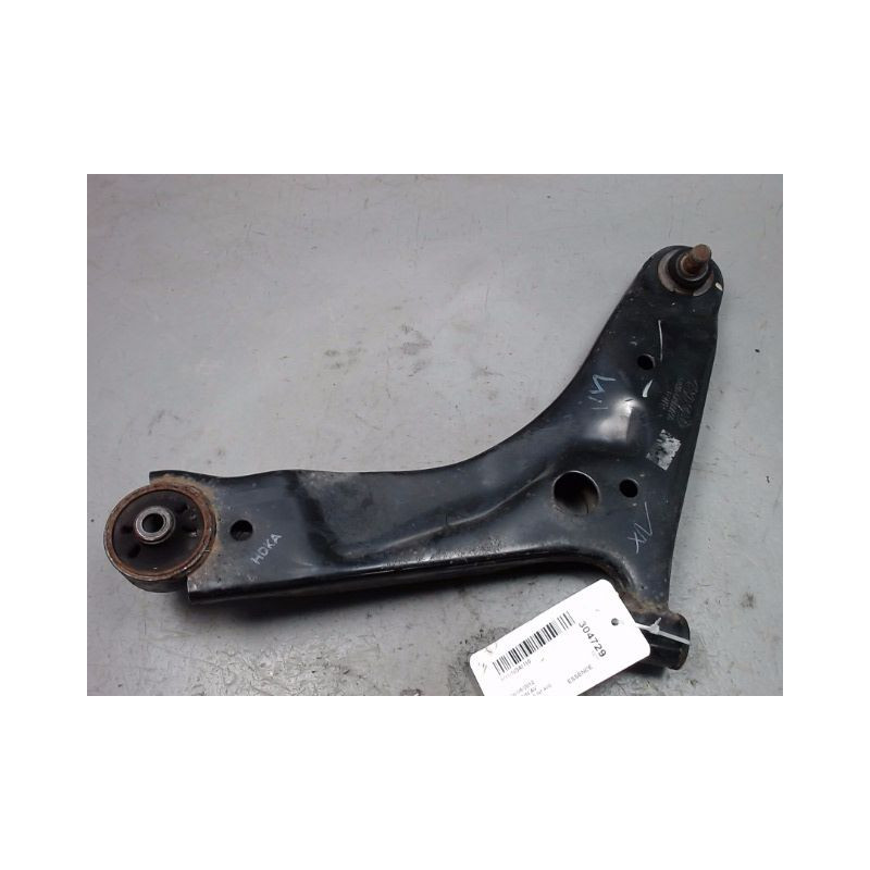 TRIANGLE INFERIEUR AVANT GAUCHE HYUNDAI I10