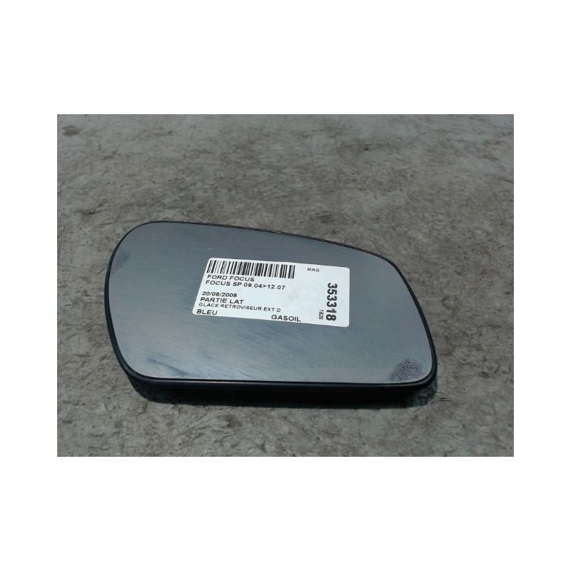 GLACE RETROVISEUR EXT D FORD FOCUS 04-07