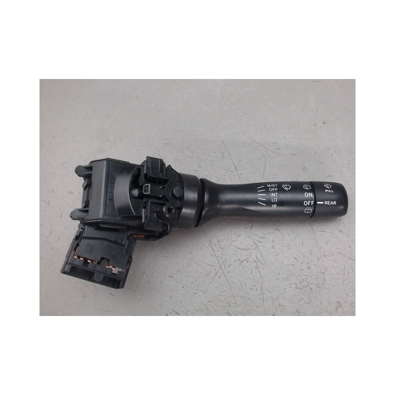COMMANDE ESSUIE GLACE TOYOTA YARIS