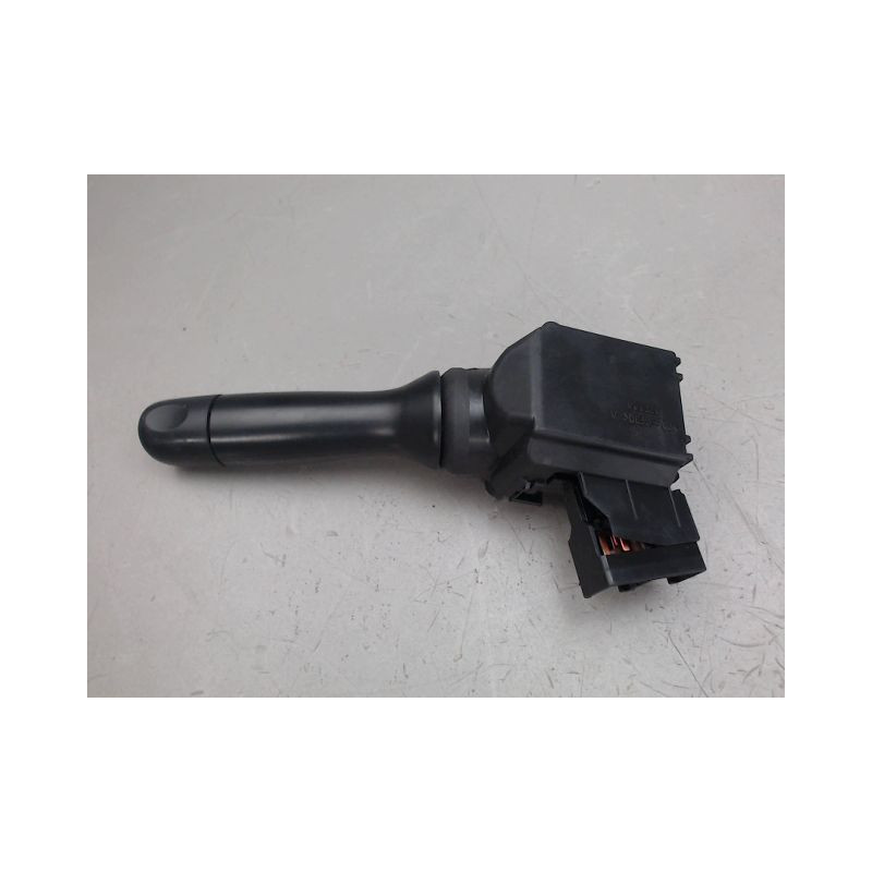 COMMANDE ESSUIE GLACE TOYOTA YARIS