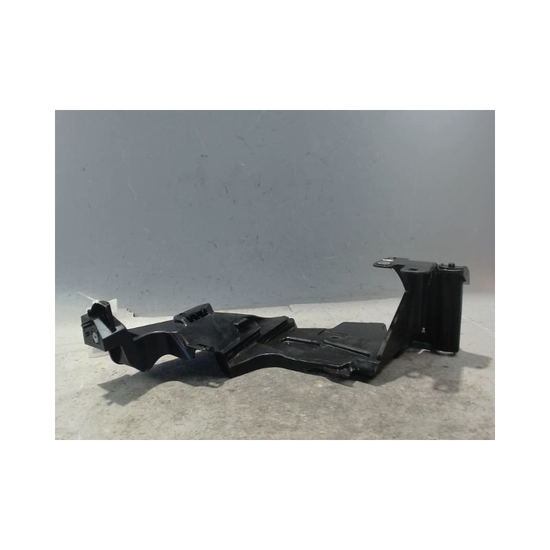 SUPPORT PHARE GAUCHE RENAULT MEGANE III 2008-