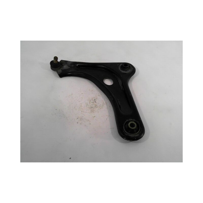 TRIANGLE INFERIEUR AVANT GAUCHE PEUGEOT 208