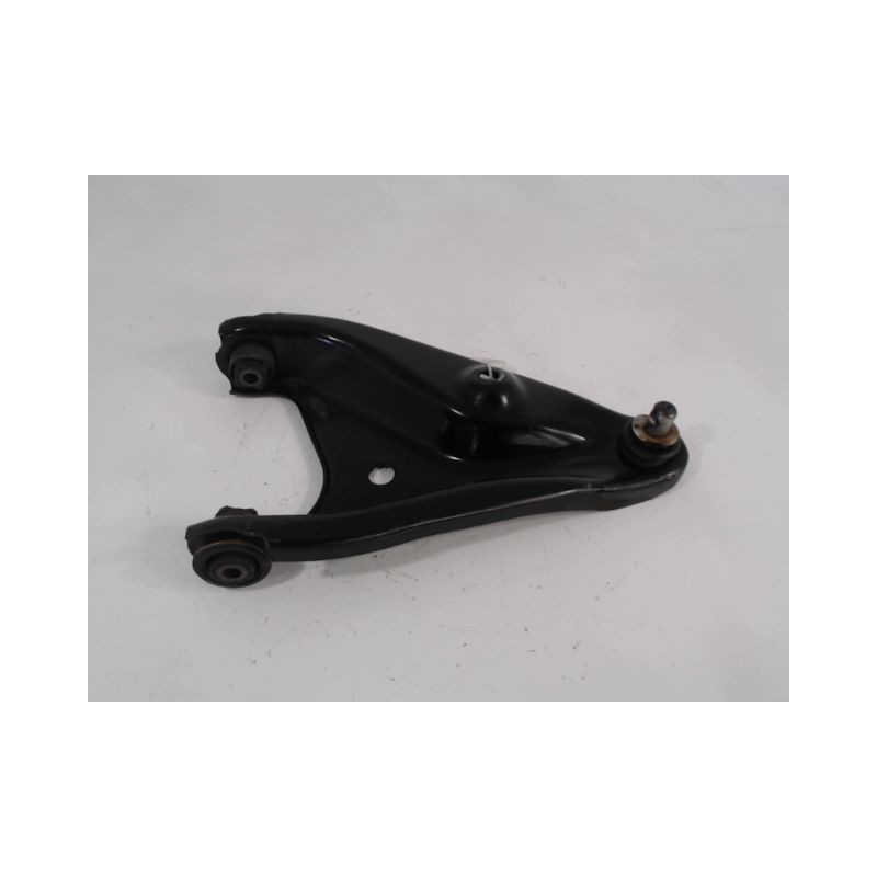 TRIANGLE INFERIEUR AVANT GAUCHE DACIA LOGAN 08-