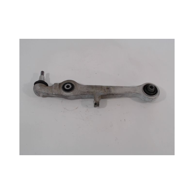 TRIANGLE INFERIEUR AVANT GAUCHE AUDI A4 2001-