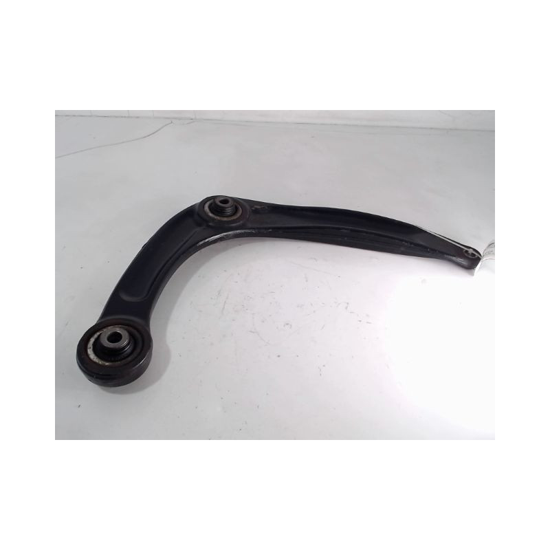 TRIANGLE INFERIEUR AVANT GAUCHE PEUGEOT 5008 2009-