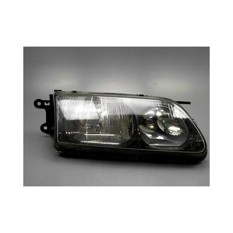 PHARE DROIT MAZDA 626