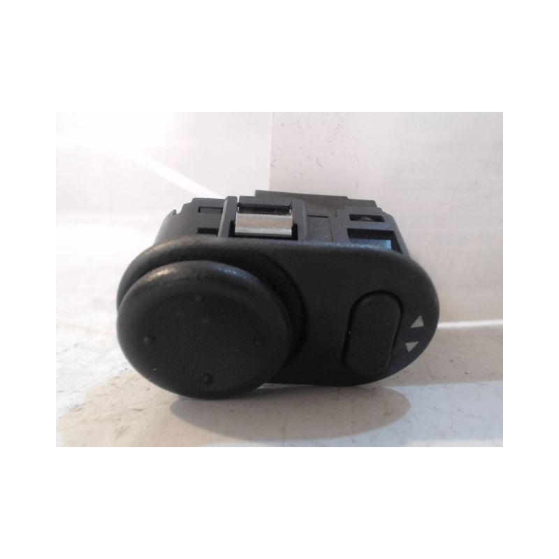 COMMANDE RETROVISSEUR EXTERIEUR ELECTRIQUE OPEL MERIVA 2006-