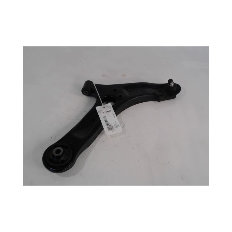 TRIANGLE INFERIEUR AVANT DROIT KIA PICANTO