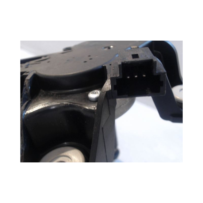 MOTEUR ESSUIE-GLACE ARRIERE RENAULT MEGANE III 2008-
